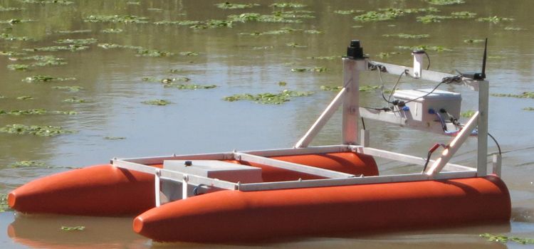 Un equipo de investigación de la UBA desarrolla robots autónomos para el monitoreo ambiental en costas marinas