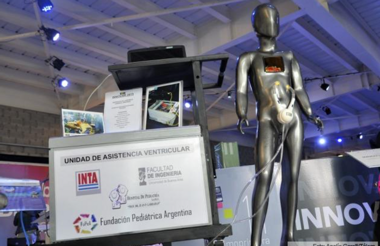Innovar presentó un dispositivo de asistencia cardíaca mecánica como puente al transplante de corazón